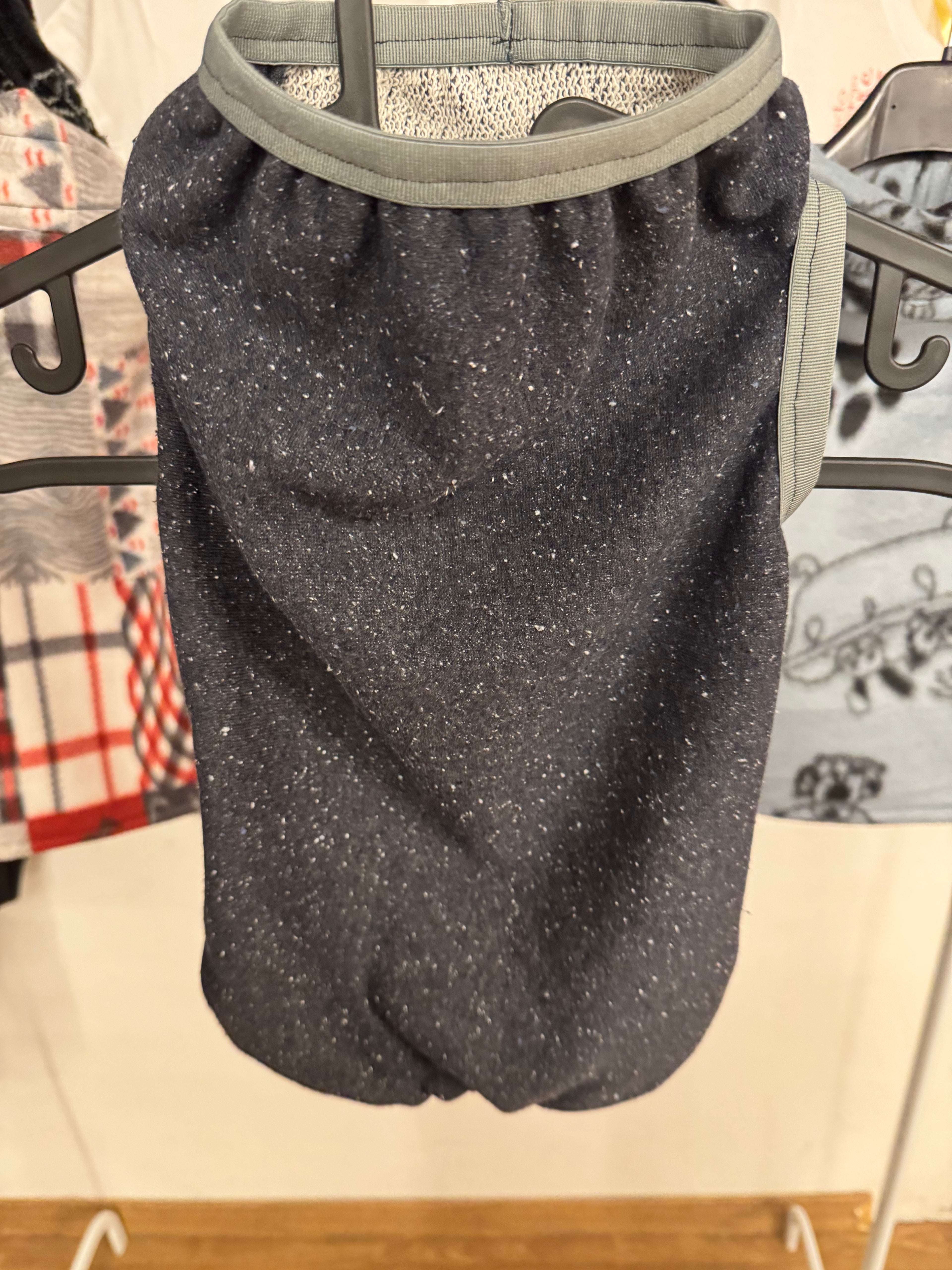 Tutina in felpa garzata per bulldog e altri pelosini PERSONALIZZABILE