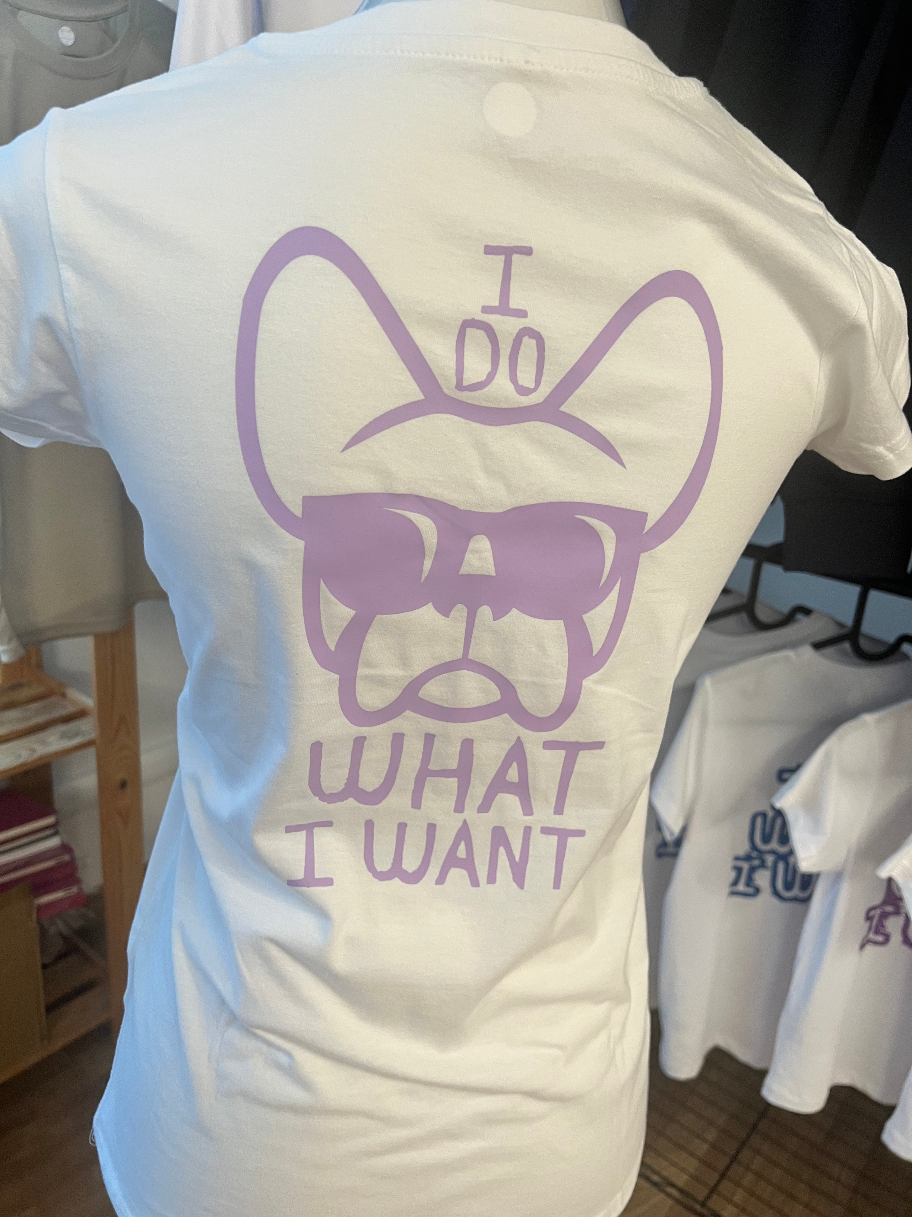 T-shirt BIANCA, scollo a V, "ETTORE I DO WHAT I WANT"